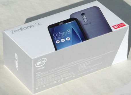 Упаковка смартфона ASUS Zenfone 2 ZE551ML