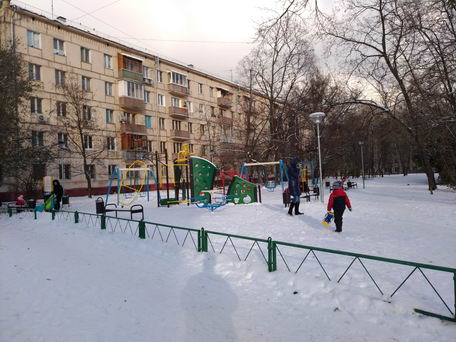 Тест фотосъемки смартфоном asus zenfone 3. Московский дворик, ранняя зима, ноябрь 2016