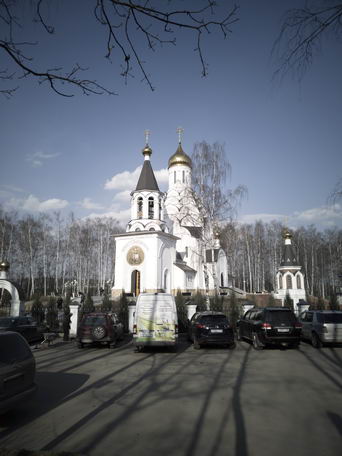 Храм Николая Чудотворца в пос. Дружба (Мытищи), формат RAW, сконвертированный в JPG, тест камеры asus zenfone 3 zoom