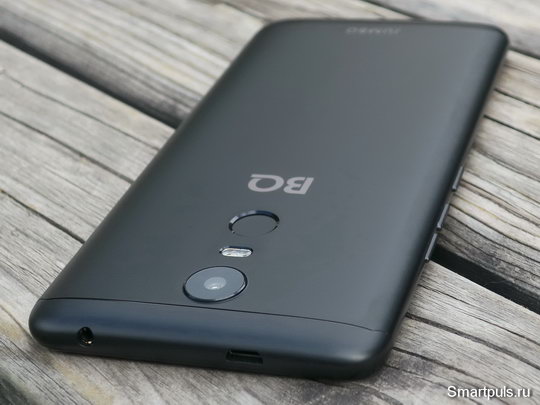 Тест и обзор смартфона BQ-6001L Jumbo, вид сверху