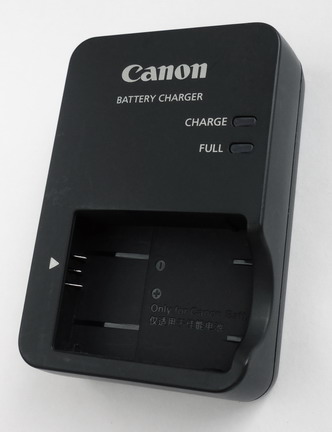 Зарядное устройство для аккумулятора Canon NB-13L (фотоаппарат Canon G9 X)