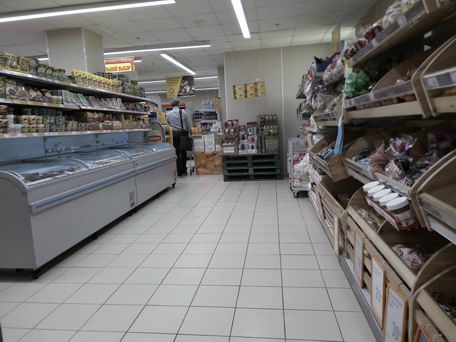 В магазине