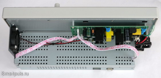 Разборка осциллографа Hantek DSO5102P - вид без крышки