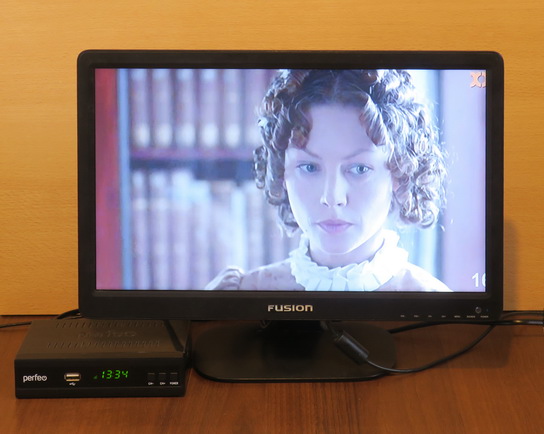 Телевизор Fusion FLTV-16H100 в работе совместно с цифровой ТВ-приставкой Perfeo DVB-T2