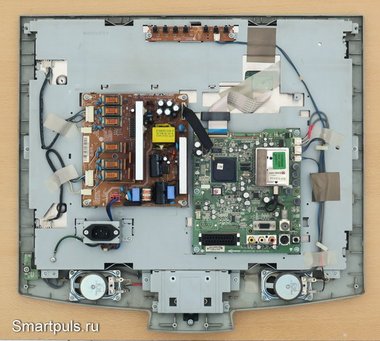Разборка телевизора LG 20LC1R