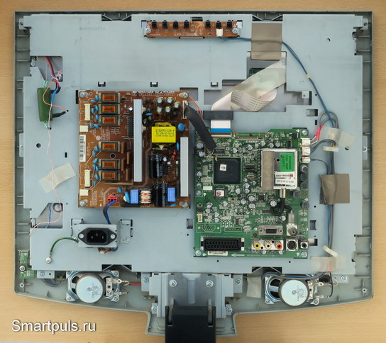 Телевизор LG 20LC1R с подсветкой, заменённой с CCFL на светодиодную