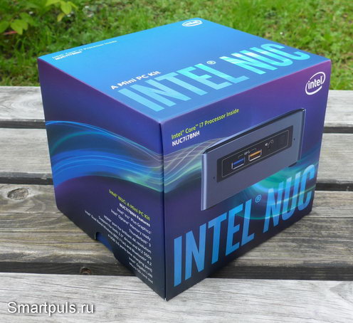 Упаковка мини-компьютера (платформы) NUC7i7BNH