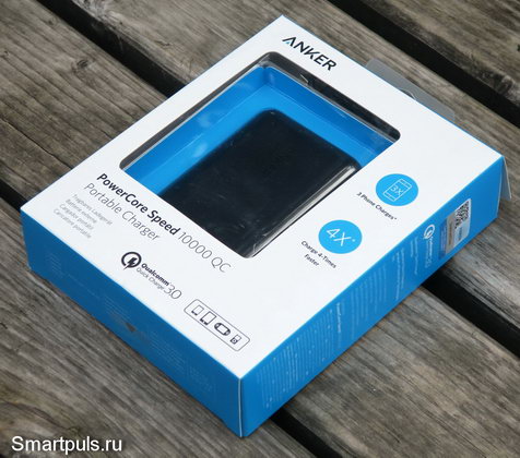 Упаковка пауэрбанка Anker PowerCore Speed 10000 QC