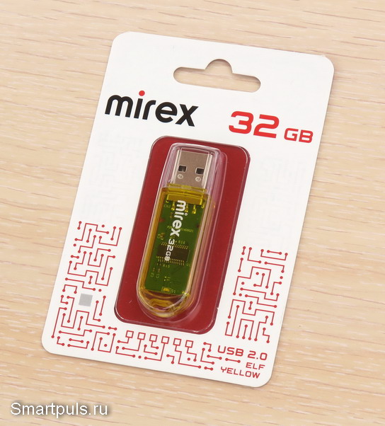 Упаковка прозрачной флешки Mirex ELF 32 ГБ