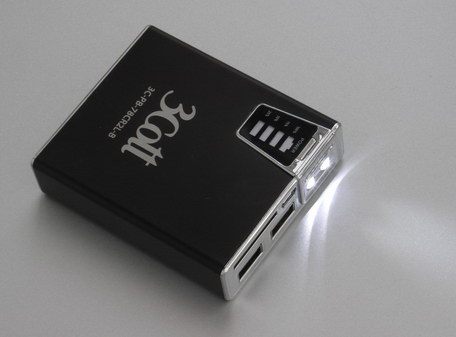 Универсальный внешний аккумулятор (Power Bank) 3Cott 3C-PB-78CR2L-B (фонарик включен)