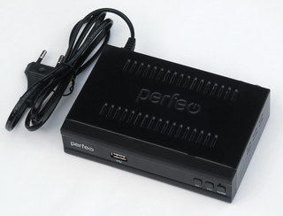 Цифровая телевизионная приставка Perfeo Medium DVB-T2: недорого, но по уму
