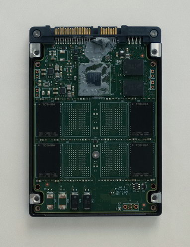 Твердотельный накопитель Seagate Iron Wolf 110 SSD 240 GB - разборка