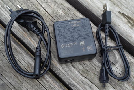 Комплектация фотоаппарата SONY Cyber-shot DSC-W830